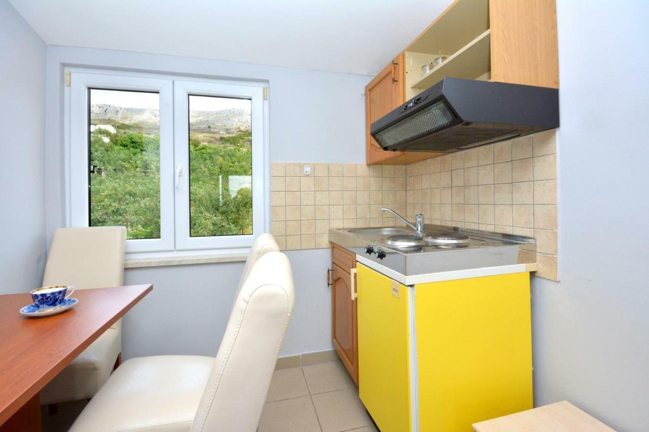 Beach Apartman Petra Подстрана Екстериор снимка