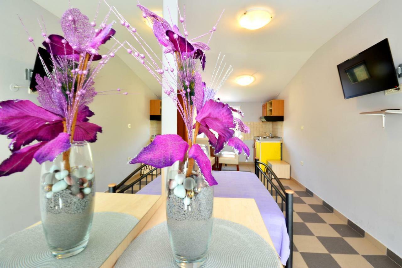 Beach Apartman Petra Подстрана Екстериор снимка